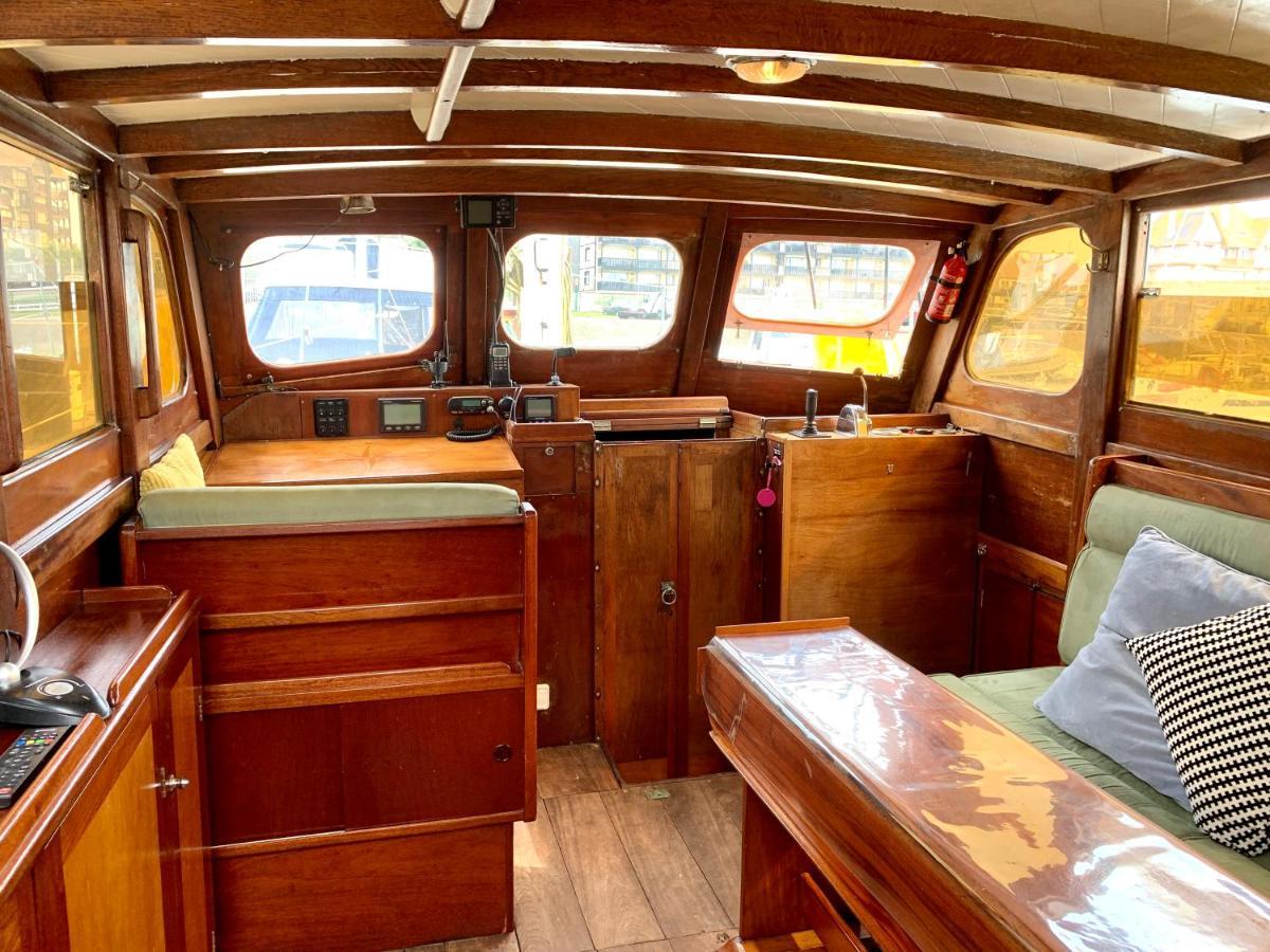Port Deauville Yacht Vintage Luaran gambar